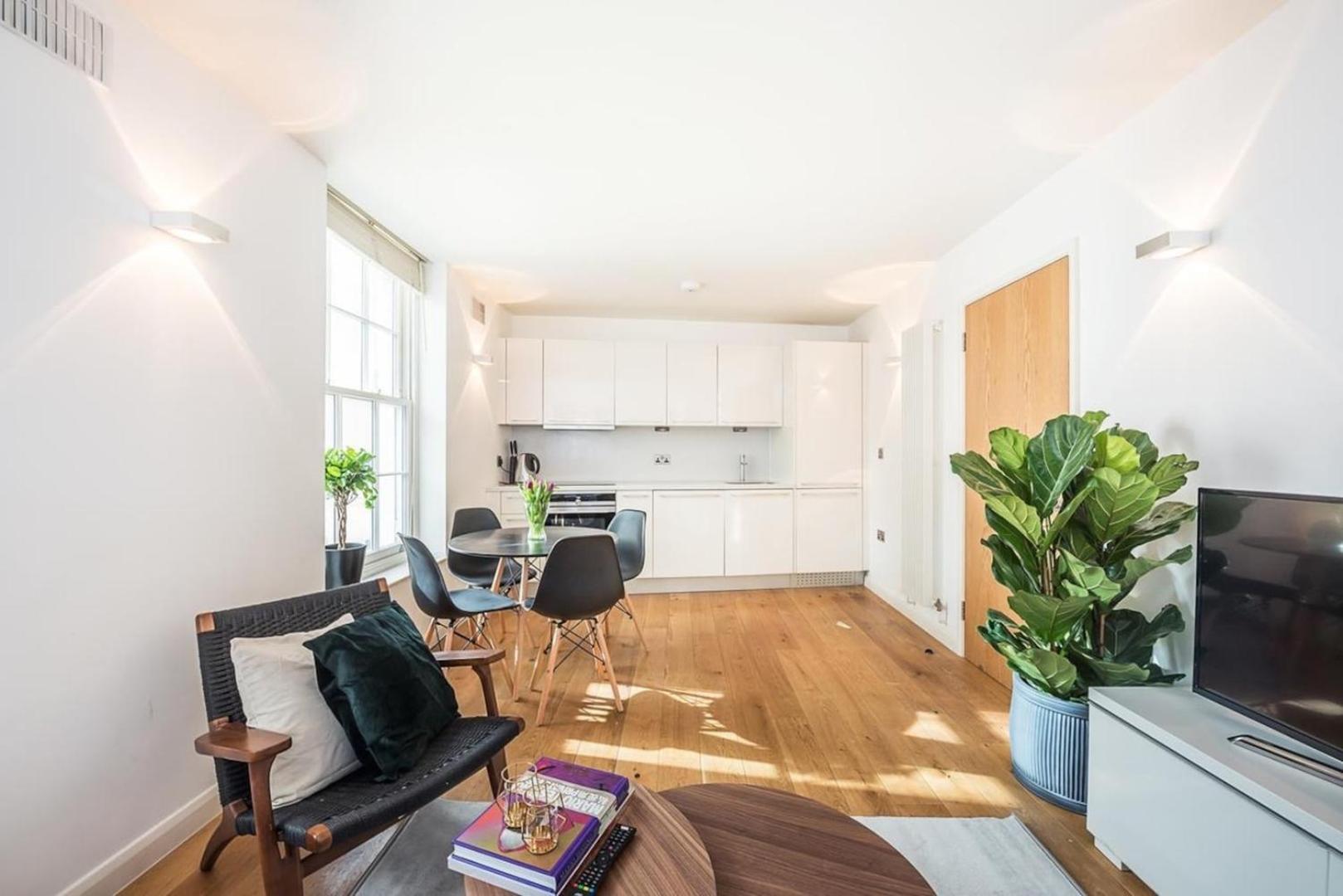 Fantastic 1 Bedroom Flat Leicester Square West End London Bagian luar foto